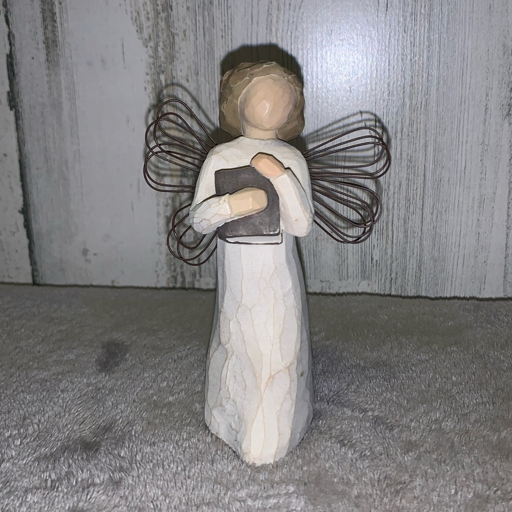 0104 1999 Willow Tree “Angel of Learning” 5” Figurine